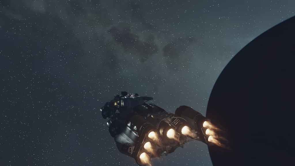 ¿Cuál es la diferencia entre Raised Iluminado y Raised Universal en la imagen destacada de Starfield?