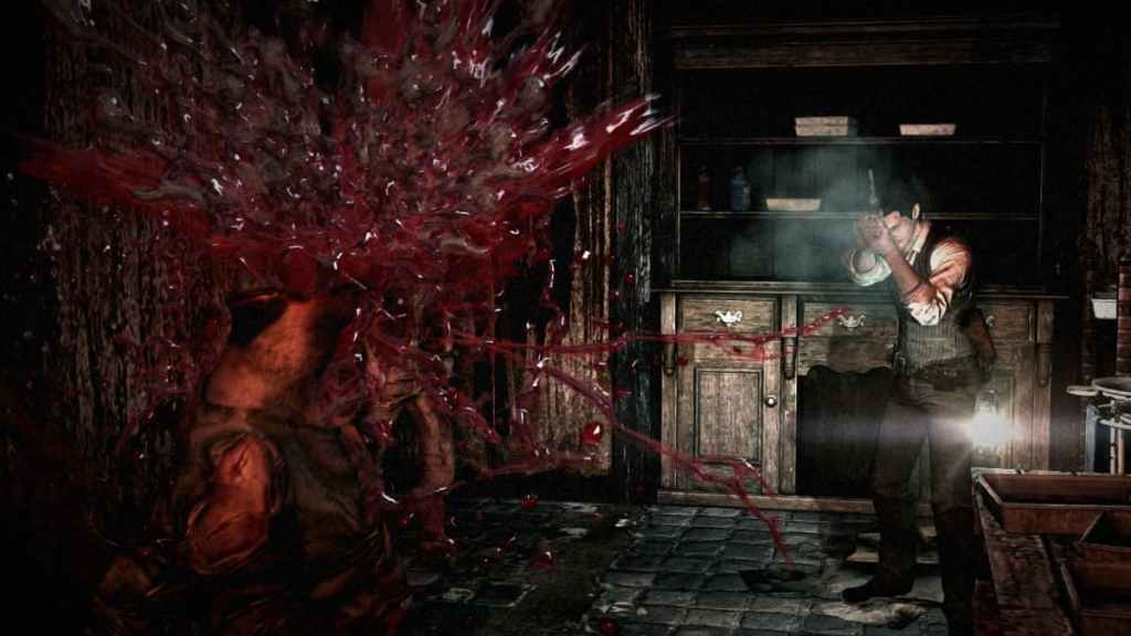 Disparar a un enemigo en The Evil Within